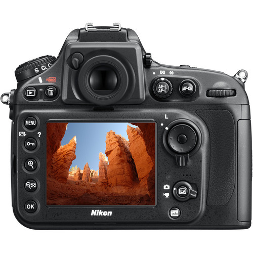 Nikon D800 back